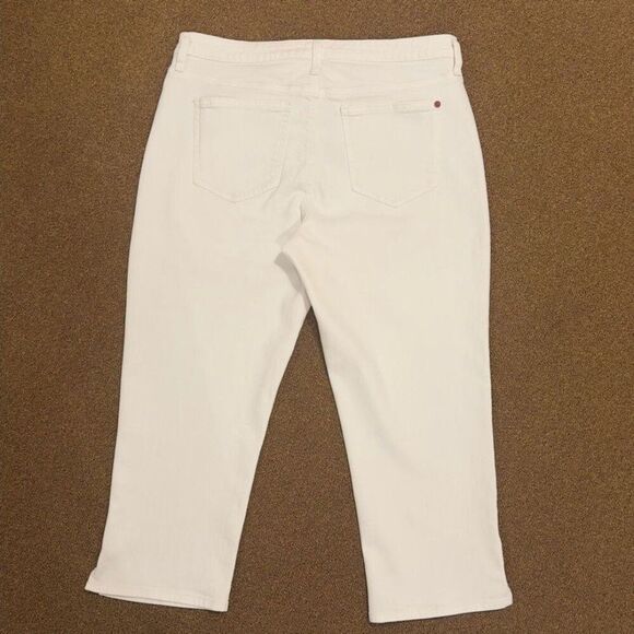 SPANX‎ - Picture 4 of 11